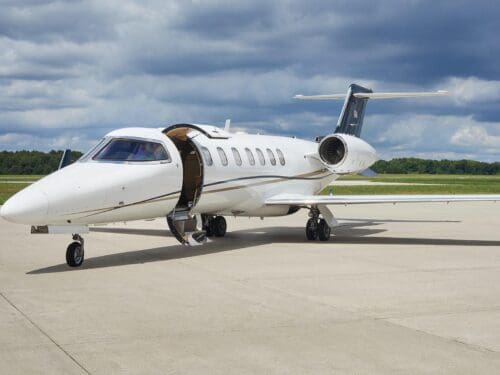Bombardier Learjet 40XR | N90XR | SN 2090